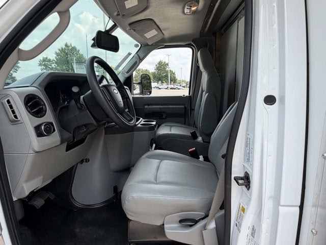 2027 Ford E-Series Cutaway E-450 DRW 158" WB