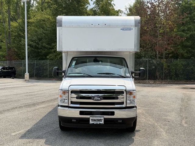 2027 Ford E-Series Cutaway E-450 DRW 158" WB