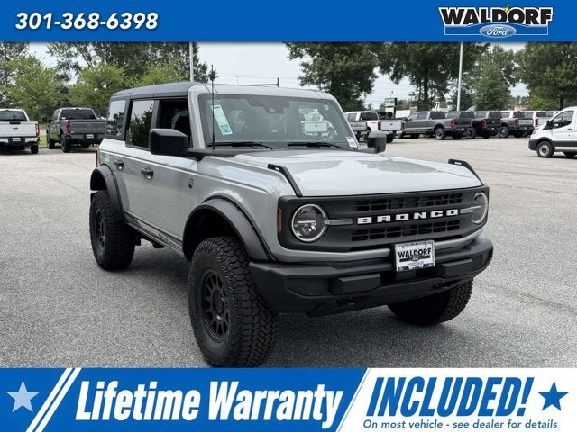 2026 Ford Bronco Ford Custom Garage