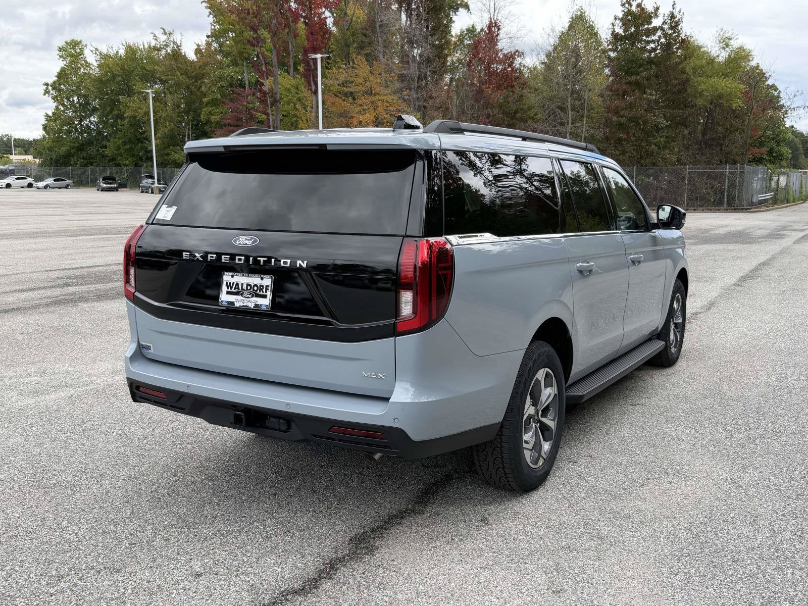 2027 Ford Expedition Max Active