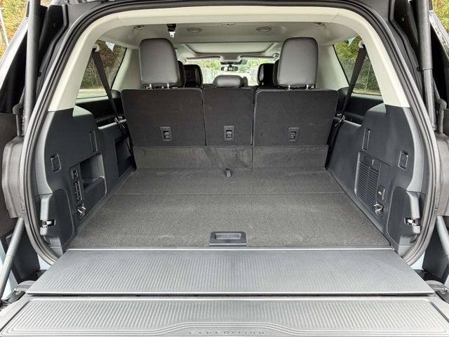 2027 Ford Expedition Max Active