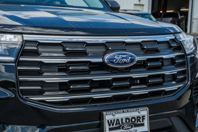 2026 Ford Explorer Active w/100A Pkg