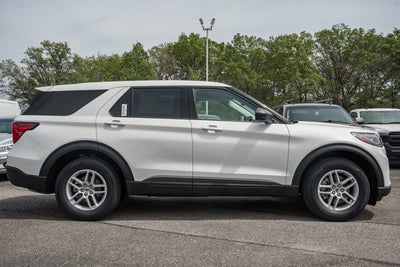 2026 Ford Explorer Active w/100A Pkg