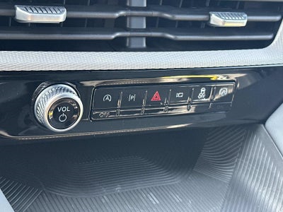 2027 Ford Explorer Active w/200A Pkg
