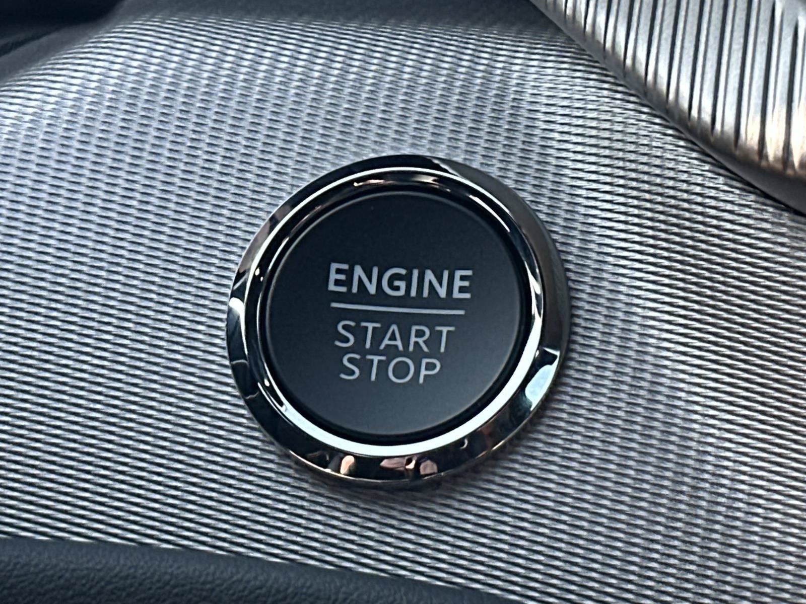 2027 Ford Explorer Active w/200A Pkg