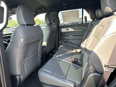 2027 Ford Explorer Active w/200A Pkg