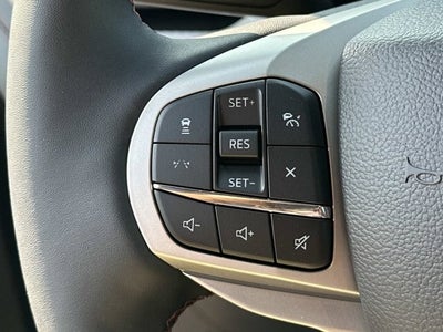 2027 Ford Explorer Active w/200A Pkg
