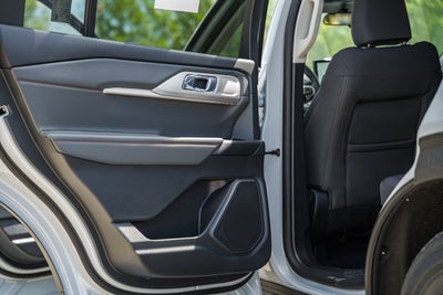 2026 Ford Explorer Active w/100A Pkg