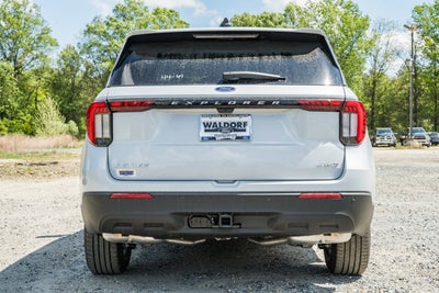 2026 Ford Explorer Active w/100A Pkg
