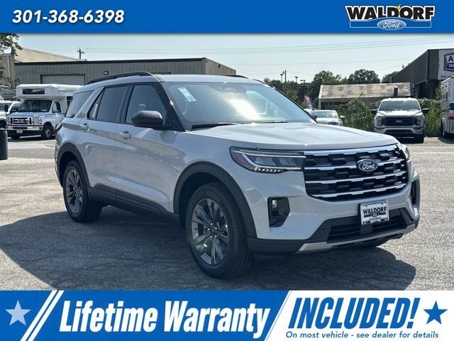 2027 Ford Explorer Active w/200A Pkg