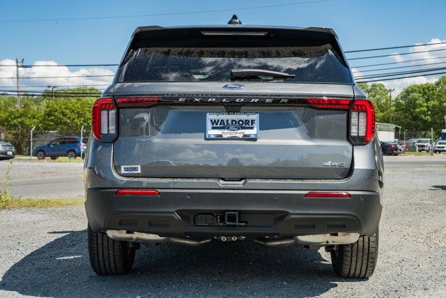 2026 Ford Explorer Active w/100A Pkg