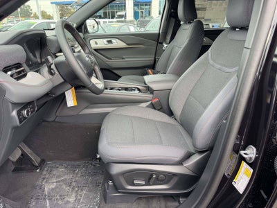 2027 Ford Explorer Active w/200A Pkg