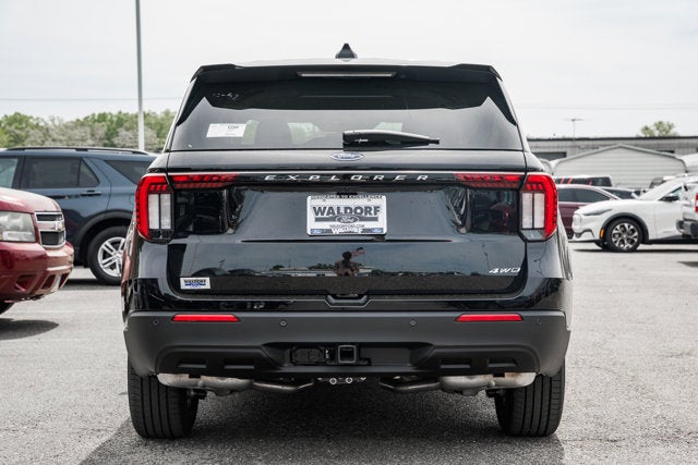 2026 Ford Explorer Active w/100A Pkg
