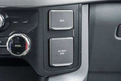2024 Ford F-150 Lightning Pro