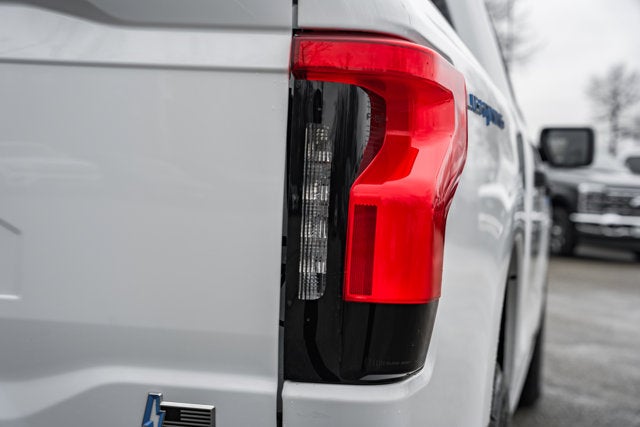 2024 Ford F-150 Lightning Pro