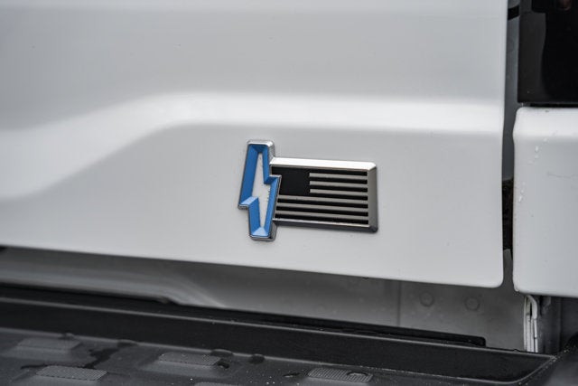 2024 Ford F-150 Lightning Pro