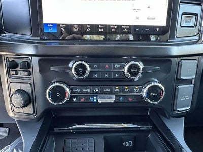 2027 Ford Super Duty F-250 SRW LARIAT