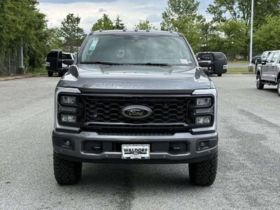 2026 Ford Super Duty F-350 SRW LARIAT