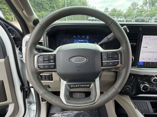 2026 Ford Super Duty F-350 SRW Platinum