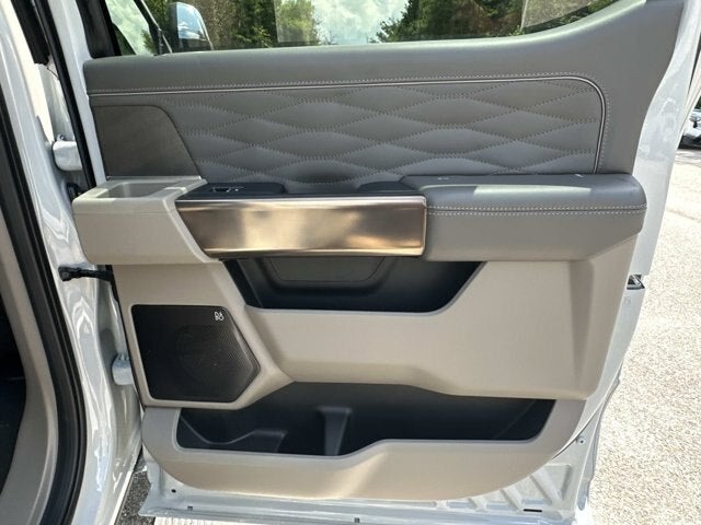 2026 Ford Super Duty F-350 SRW Platinum