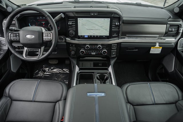 2026 Ford Super Duty F-350 SRW Platinum