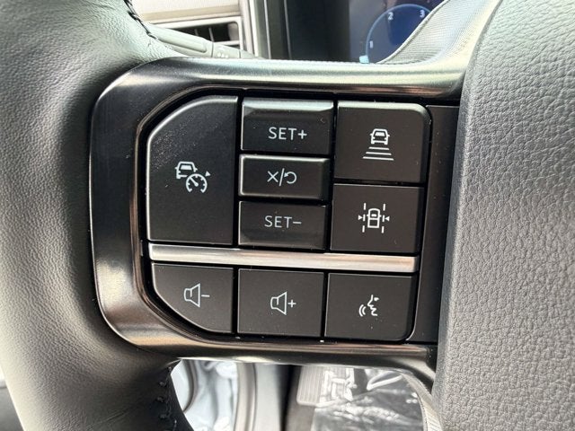 2026 Ford Super Duty F-350 SRW Platinum