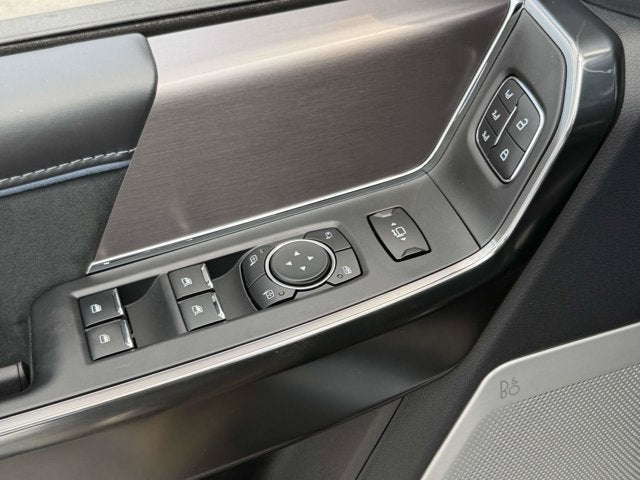 2026 Ford Super Duty F-350 SRW Platinum