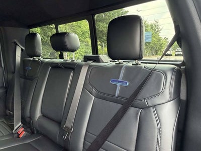 2026 Ford Super Duty F-350 SRW Platinum
