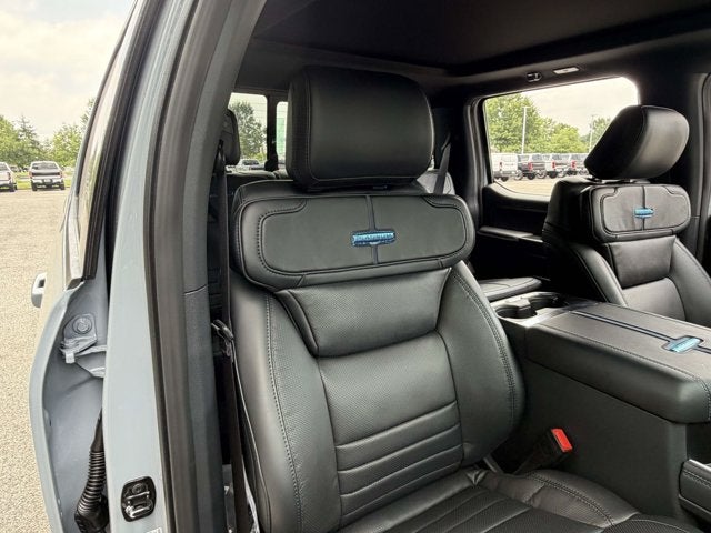 2026 Ford Super Duty F-350 SRW Platinum