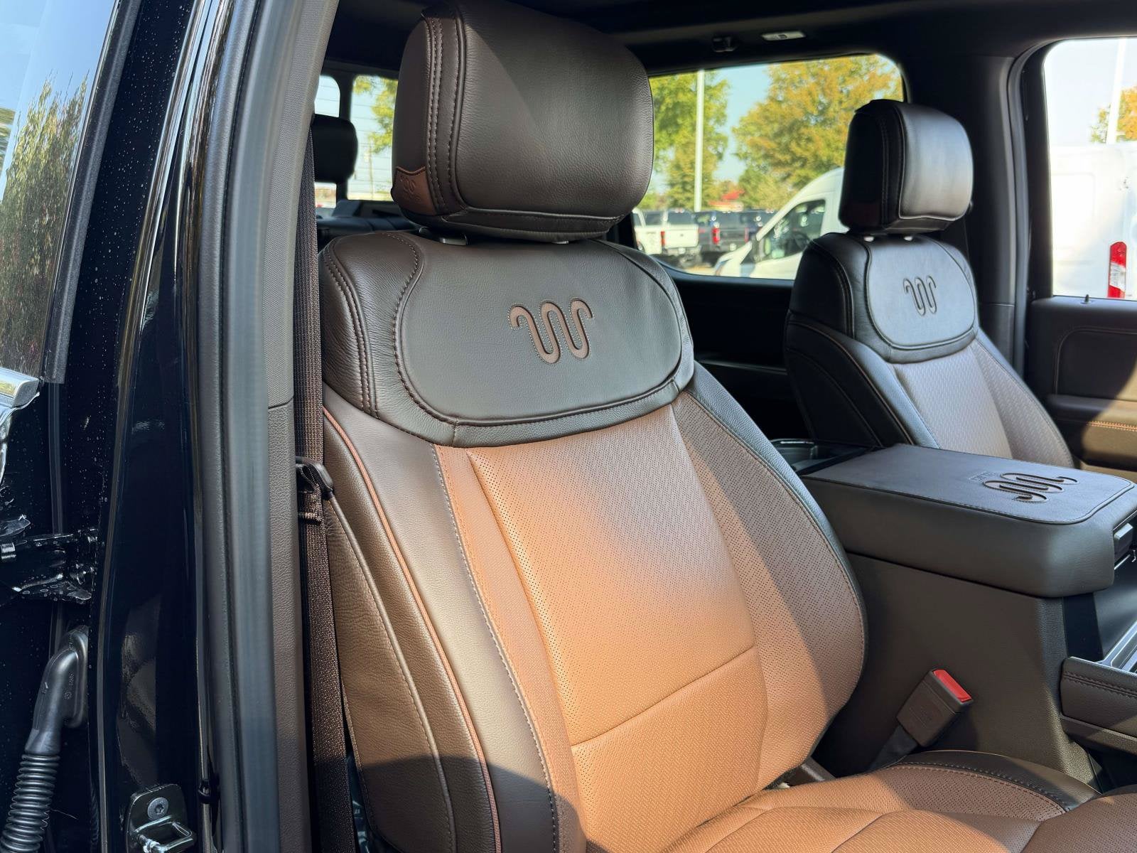 2027 Ford Super Duty F-350 SRW King Ranch