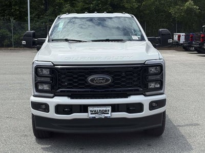 2026 Ford Super Duty F-350 SRW LARIAT