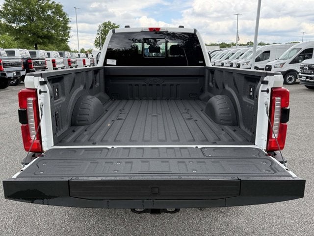 2026 Ford Super Duty F-350 SRW LARIAT