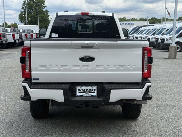 2026 Ford Super Duty F-350 SRW LARIAT