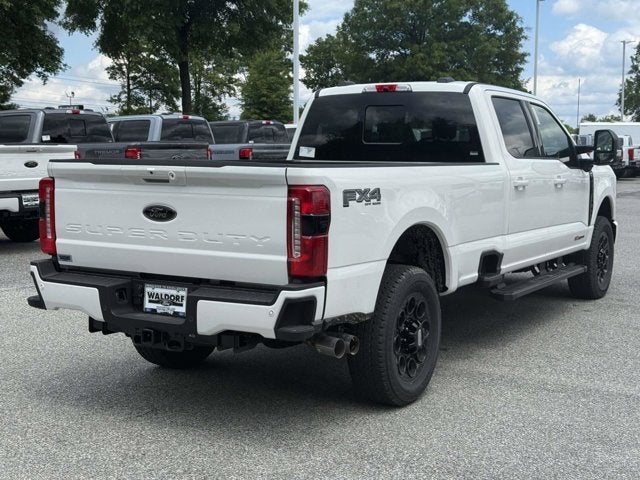 2026 Ford Super Duty F-350 SRW LARIAT