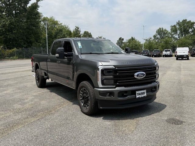 2026 Ford Super Duty F-350 SRW Platinum