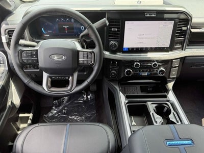 2026 Ford Super Duty F-350 SRW Platinum