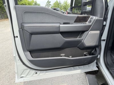 2026 Ford Super Duty F-350 SRW LARIAT