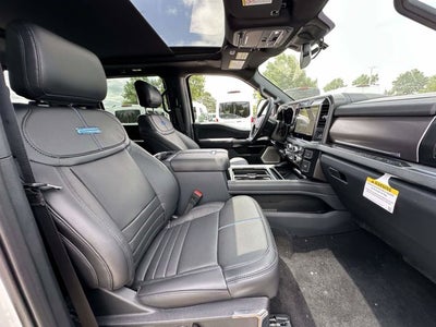 2026 Ford Super Duty F-350 DRW Platinum