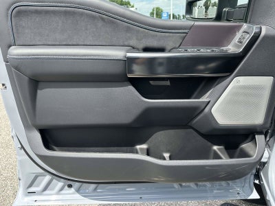 2026 Ford Super Duty F-350 DRW Platinum