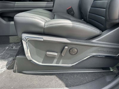 2026 Ford Super Duty F-350 DRW Platinum