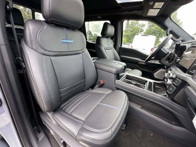 2026 Ford Super Duty F-350 DRW Platinum