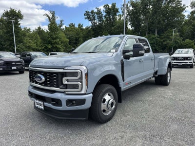 2026 Ford Super Duty F-350 DRW Platinum