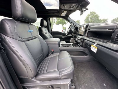 2026 Ford Super Duty F-350 DRW Platinum