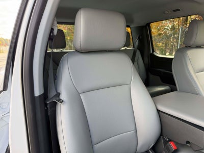2027 Ford Super Duty F-350 DRW XL