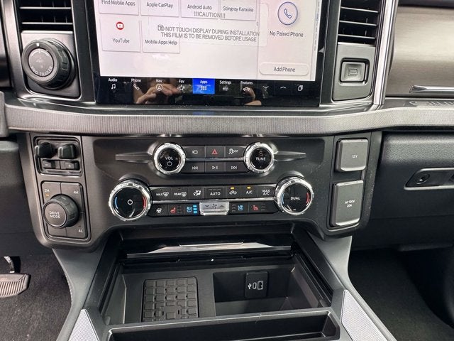 2026 Ford Super Duty F-350 DRW Platinum
