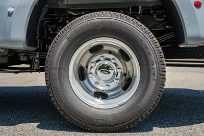 2026 Ford Super Duty F-350 DRW LARIAT