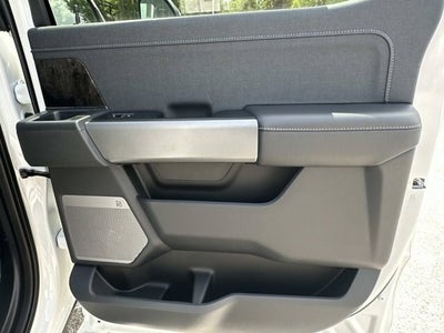 2026 Ford Super Duty F-350 DRW LARIAT