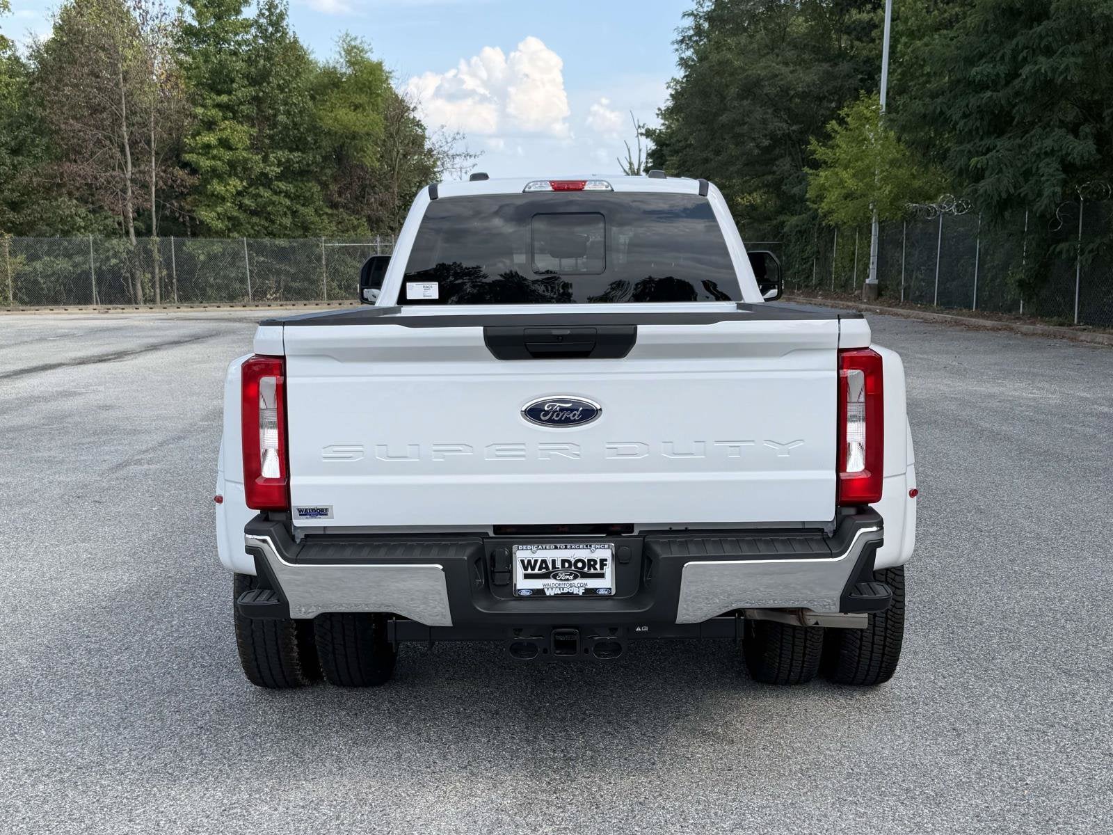 2026 Ford Super Duty F-350 DRW XL