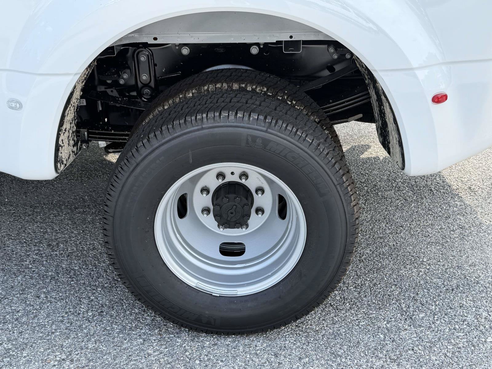 2026 Ford Super Duty F-350 DRW XL
