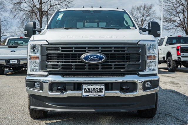 2026 Ford Super Duty F-350 DRW XL